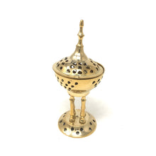 Load image into Gallery viewer, Brass Candle Holder 7inch
