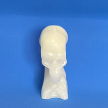Load image into Gallery viewer, White Skull small Image candle
